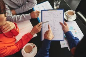 Analyzing business chart